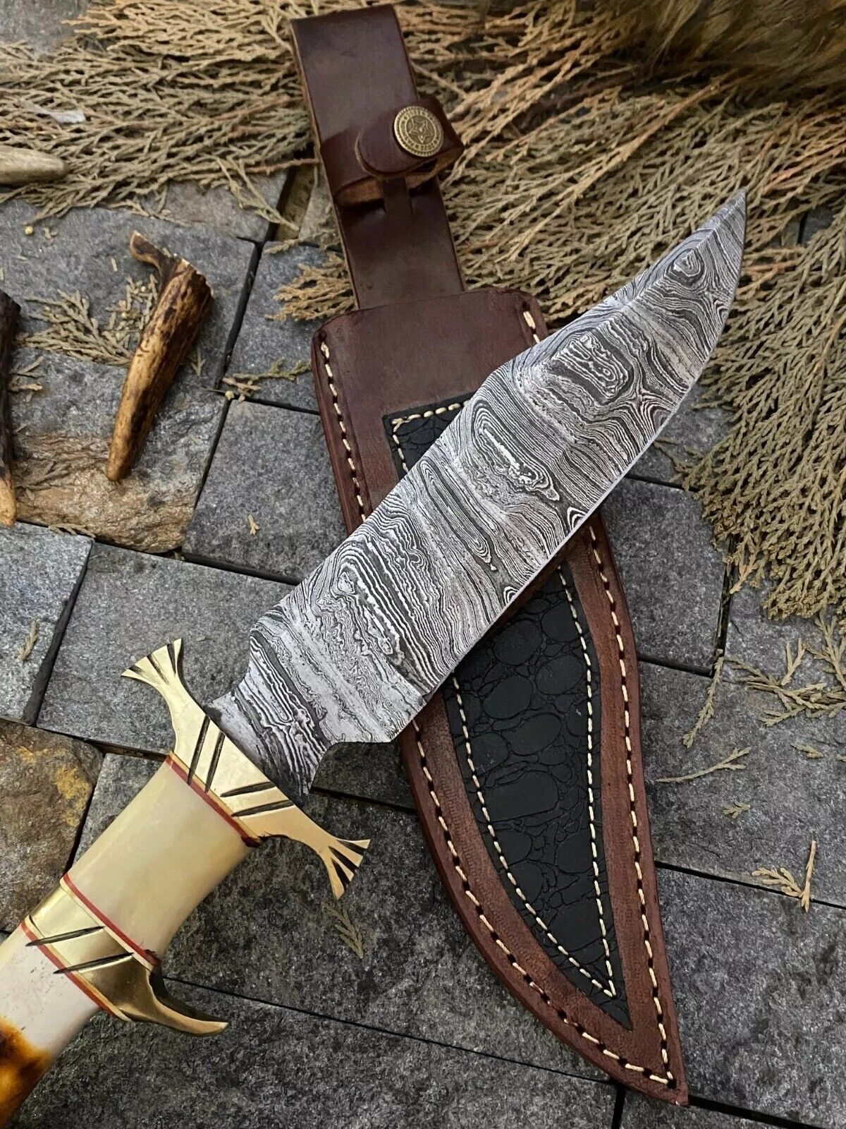 Heritage Forge Damascus Steel Bowie Knife with Rosewood and Bone Handle – Handmade with Leather Sheath