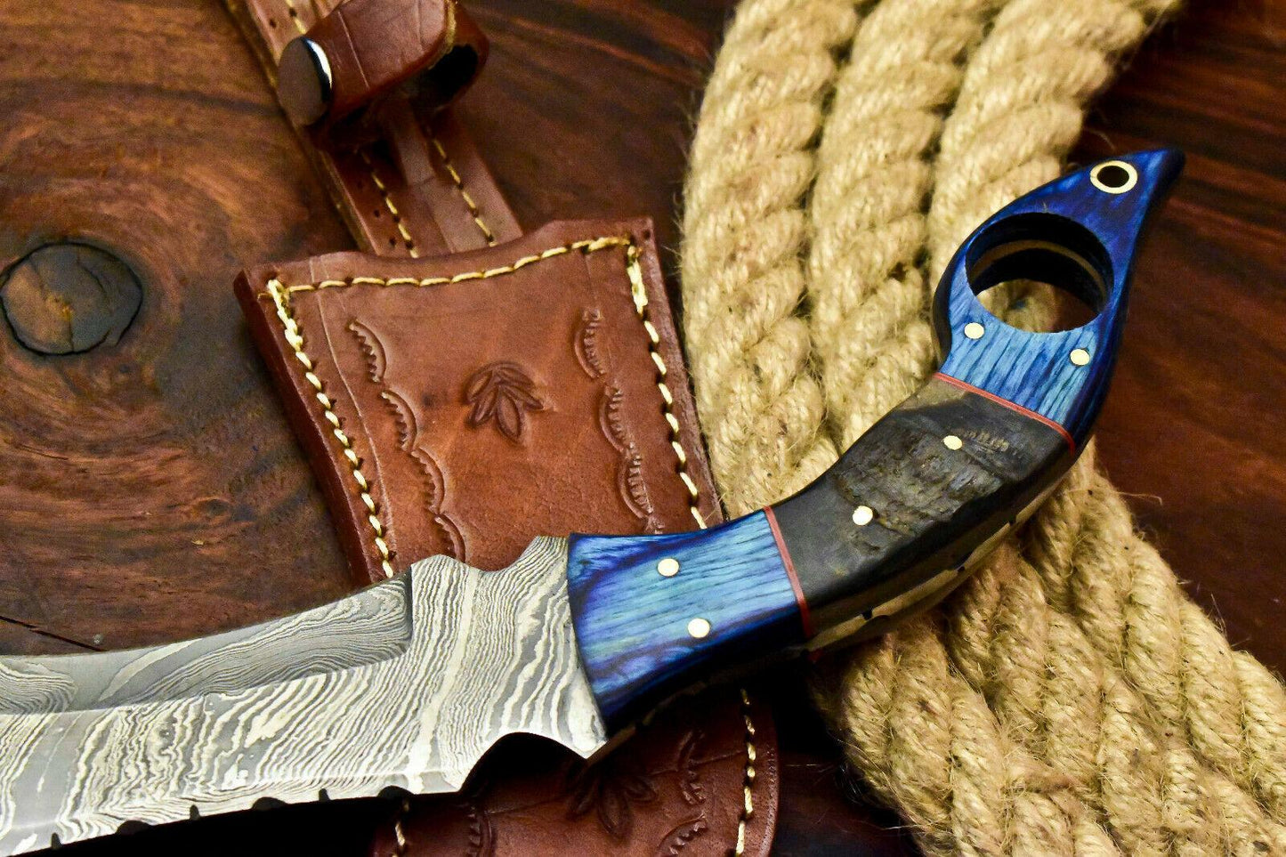 Handmade Damascus Karambit Full Tang Karambit Damascus Steel Knife With Ram’s Horn Handle