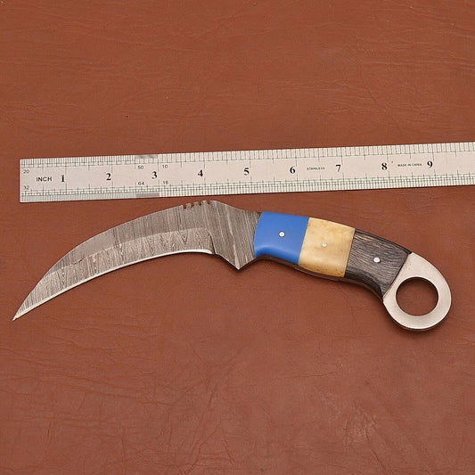 Custom Handmade Damascus Karambit Knife Damascus Steel Hunting Knife with Mix Handle