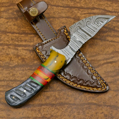 Damascus Skinner Knife with Resin Wood Handle for Hunting and EDC