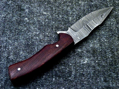9.0" Custom Damascus Bowie Knife with Natural Wood Handle & Sheath