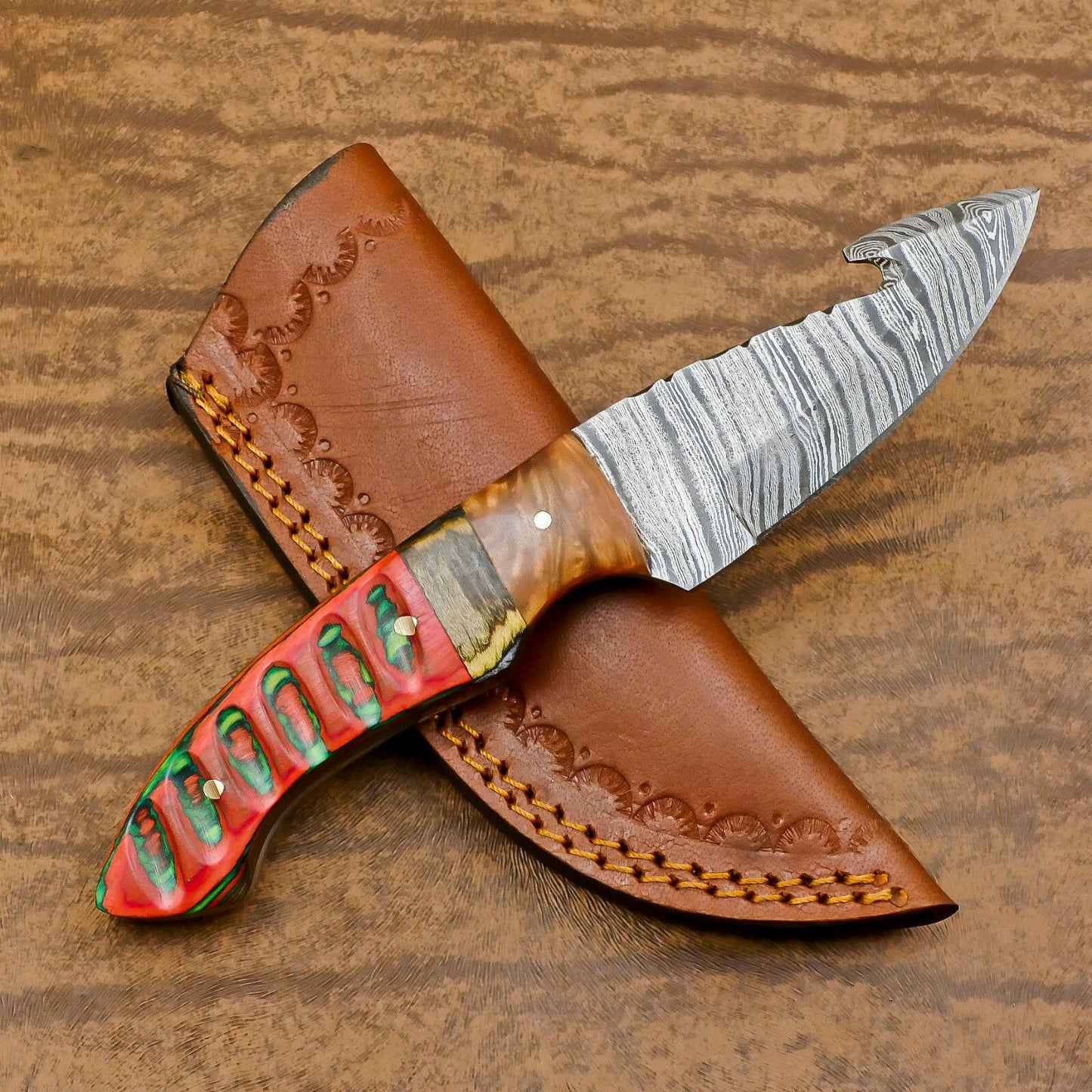 Handmade Damascus Gut Hook Skinner Hunting Knife with Resin and Wood Handle – Custom Fixed Blade Knife