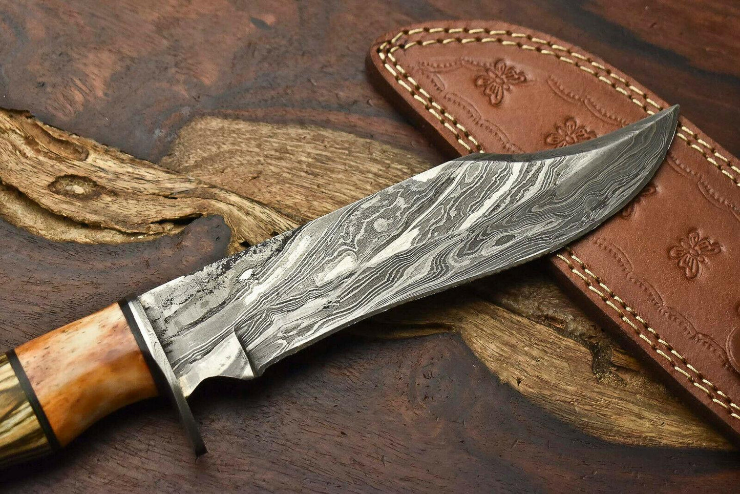 12" Handmade Damascus Bowie Knife – Hardwood Handle & 384-Layer Blade