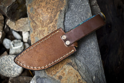 Hand Crafted Skinner Knife with Gut Hook Twist Damascus Hard Wood Hunter