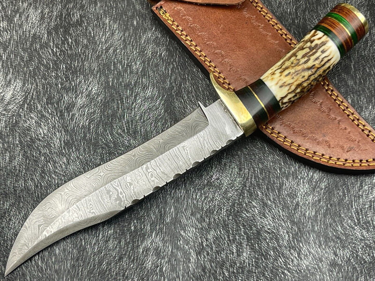 12" Damascus Bowie Knife – Stag Horn & Hardwood Handle