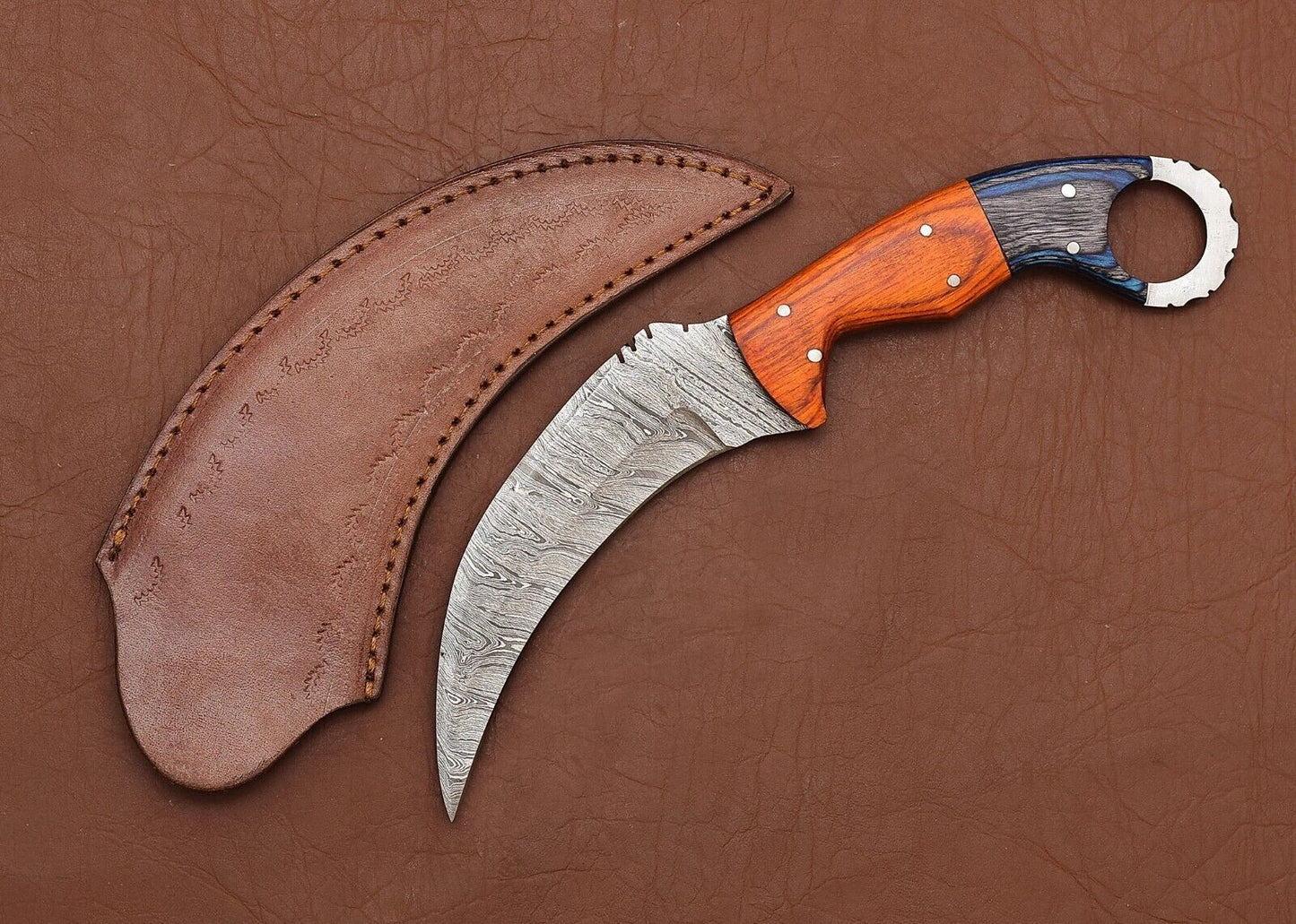 Custom Damascus Karambit Damascus Steel Hunting Knife with Wood Handle
