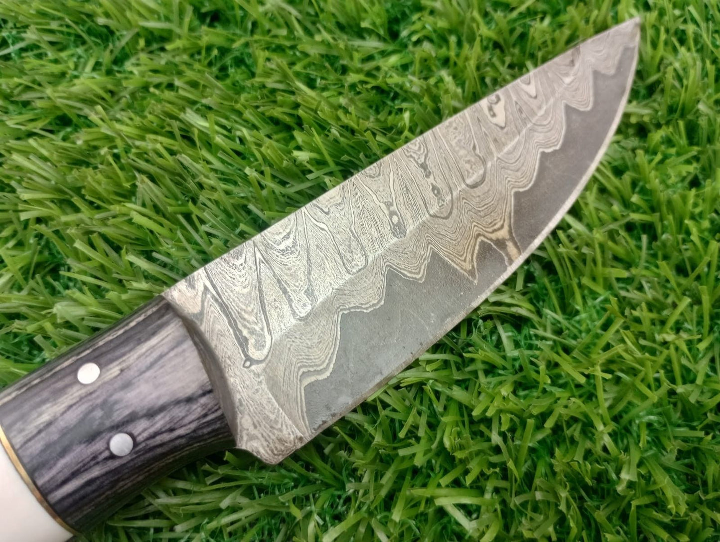 Handmade Damascus Steel Hunting Knife Chef Knife Bone Handle with Sheath