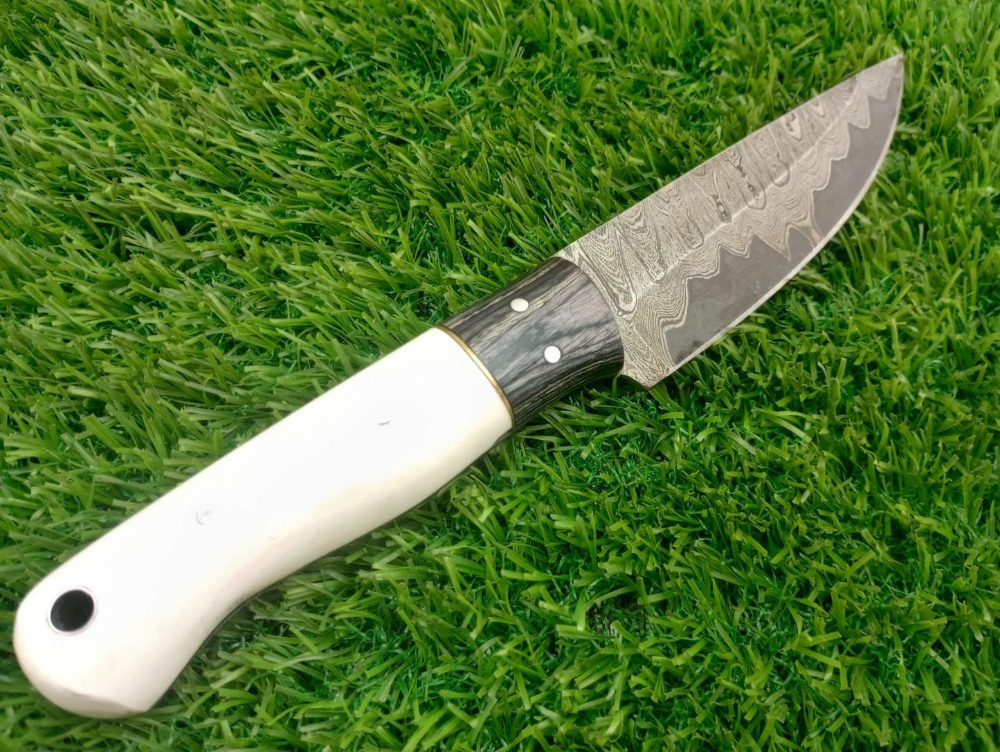Handmade Damascus Steel Hunting Knife Chef Knife Bone Handle with Sheath