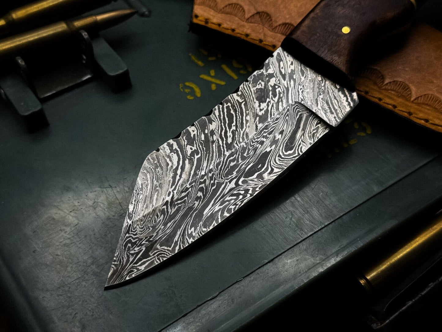 Handmade Damascus Steel Hunting Knife with Wood Handle and Cow Leather Sheath