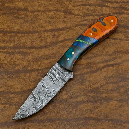 Handmade Damascus Skinner Hunting Knife with Resin and Wood Handle – Custom Fixed Blade