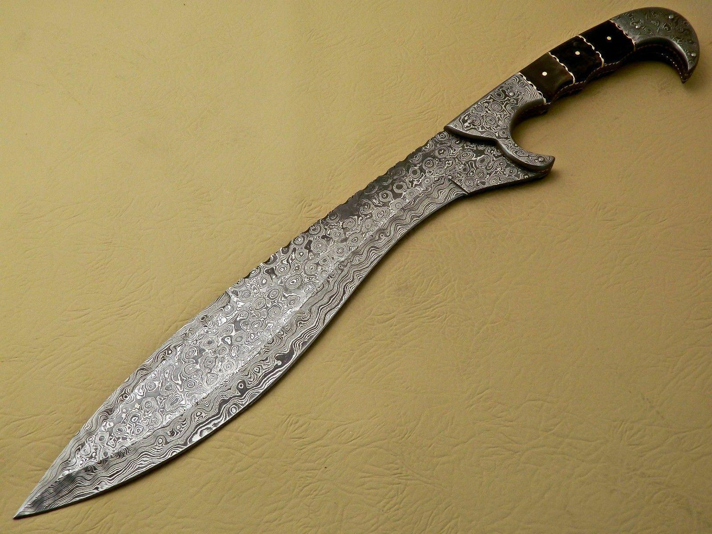 18" Hand-Forged Damascus Bowie Hunting Sword Knife – Ram Horn Handle