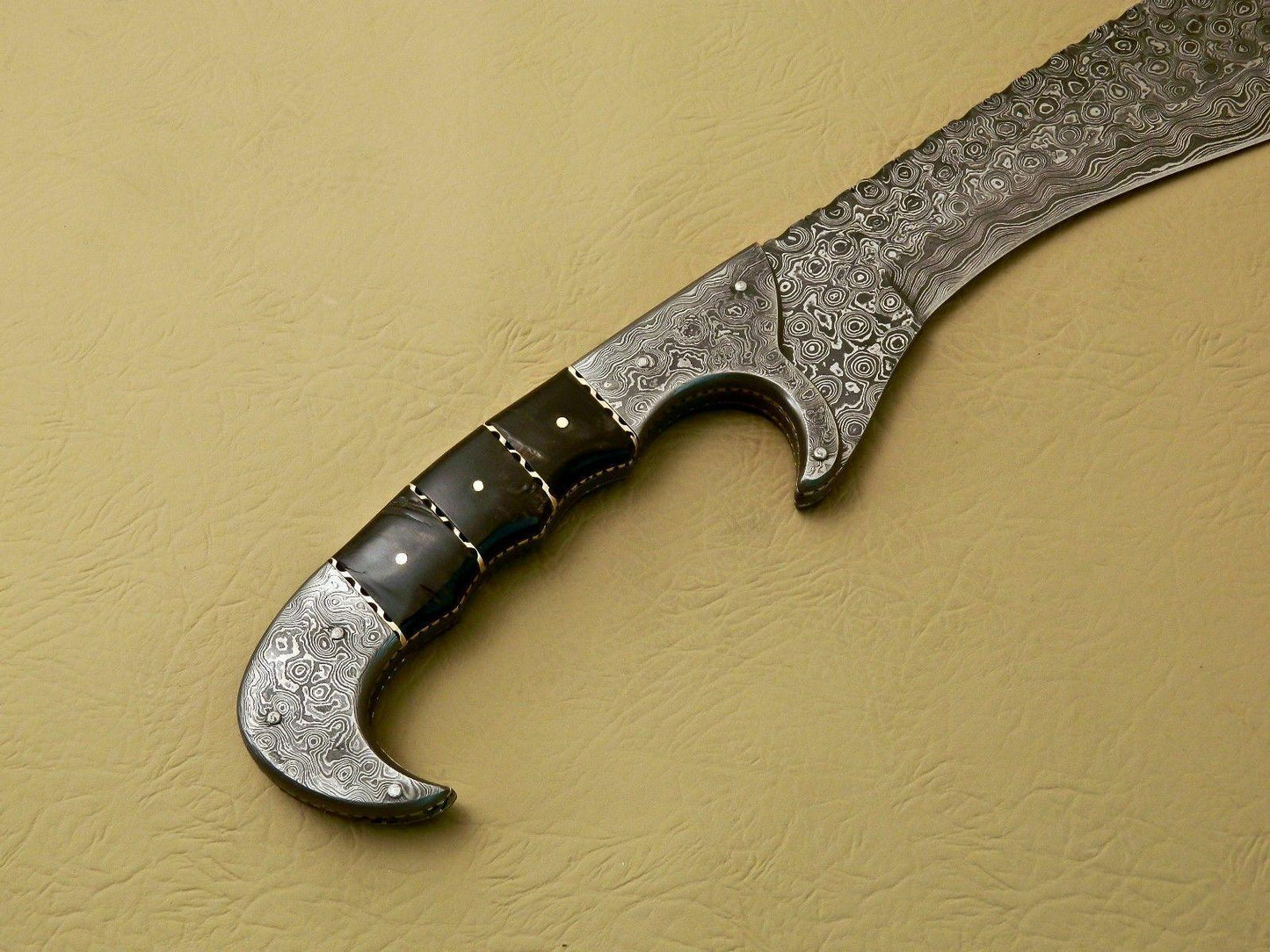 18" Hand-Forged Damascus Bowie Hunting Sword Knife – Ram Horn Handle