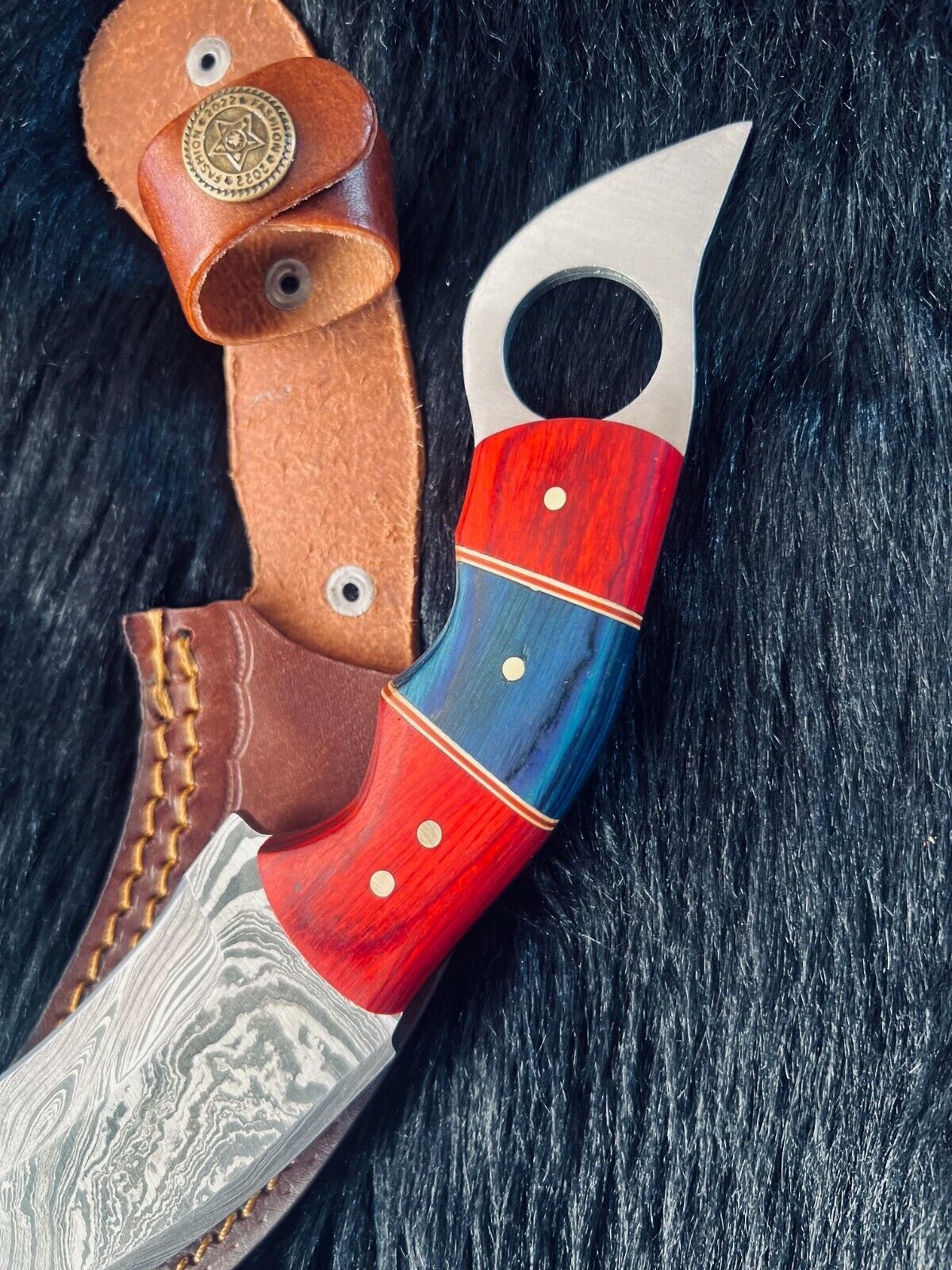 Heritage Forge 10.5 Inch Twist Damascus Steel Karambit Hunting Knife with Camel Bone and Wood Handle