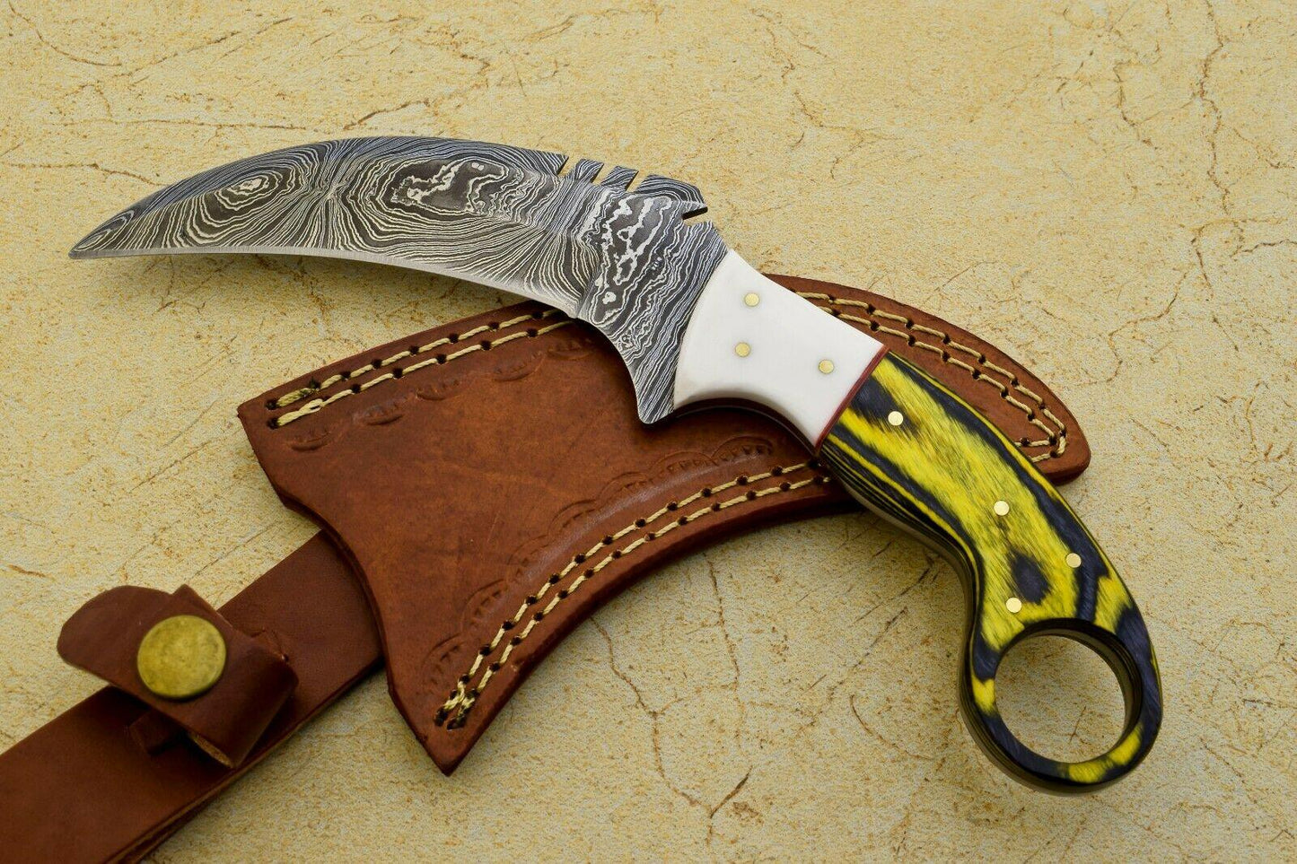 9" Handmade Damascus Karambit Karambit Damascus Steel Knife With Wood And Resin Handle