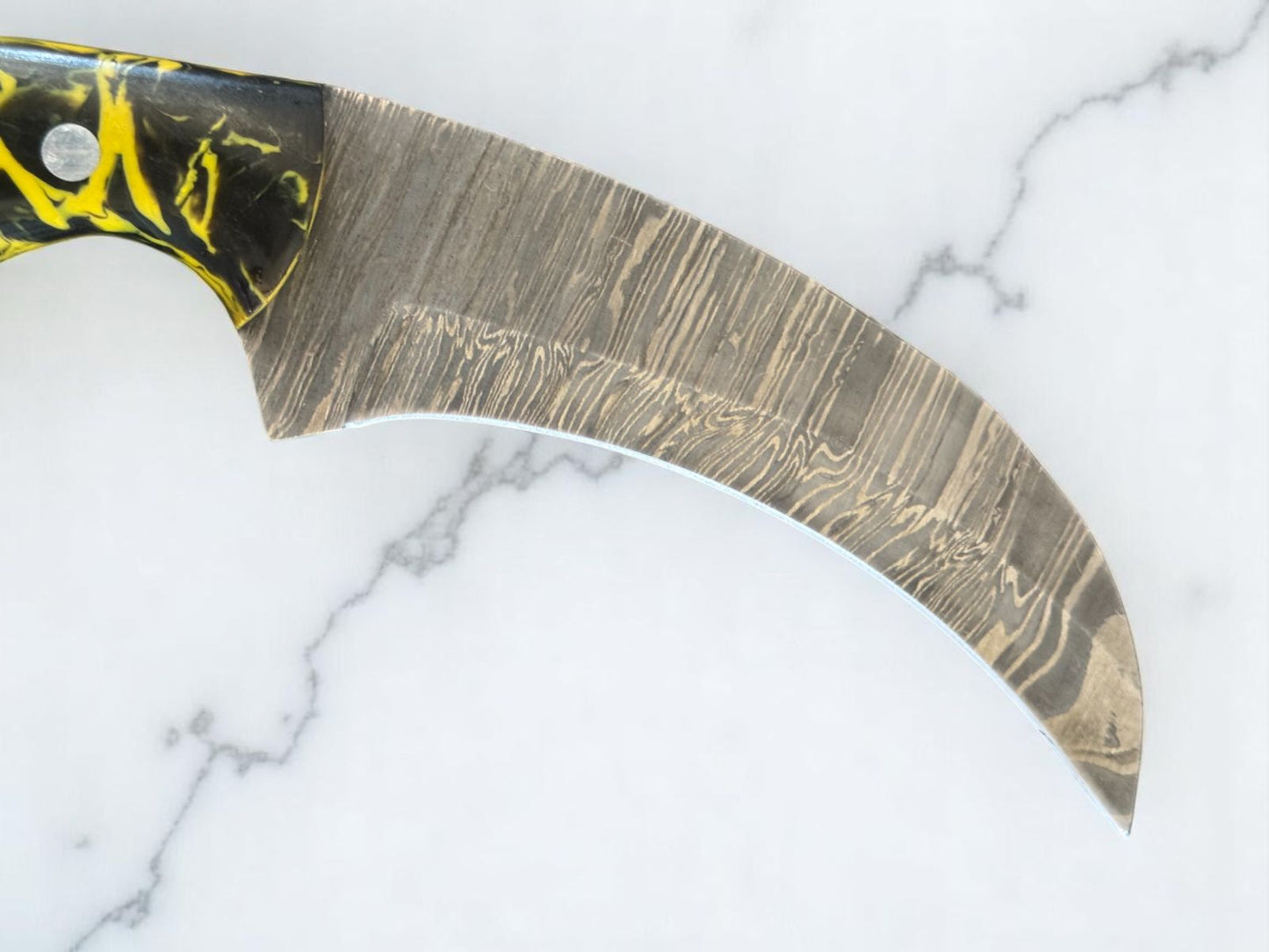 Damascus Karambit Knife 9.5” Handmade Damascus Steel Karambit with Resin Handle
