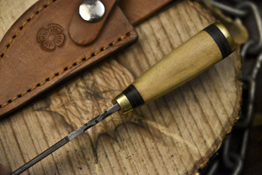 Forged 6 Inch Skinner Knife Twist Damascus Bone Handle Brass Guard Razor Sharp w/ Leather Sheath
