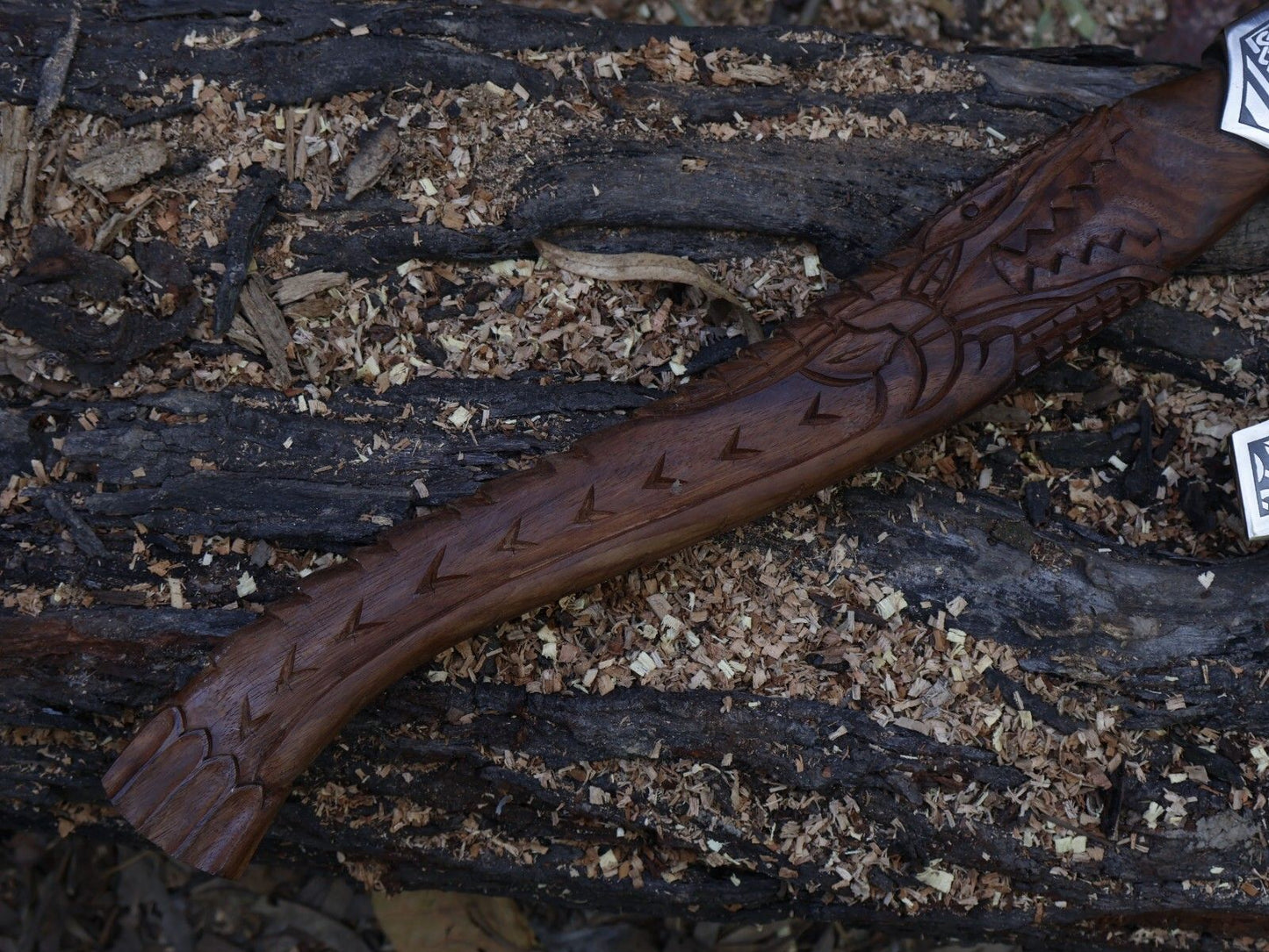 Handmade 22 Inch Viking Tomahawk Axe with Dragon Engraved Hardwood Handle and Leather Sheath