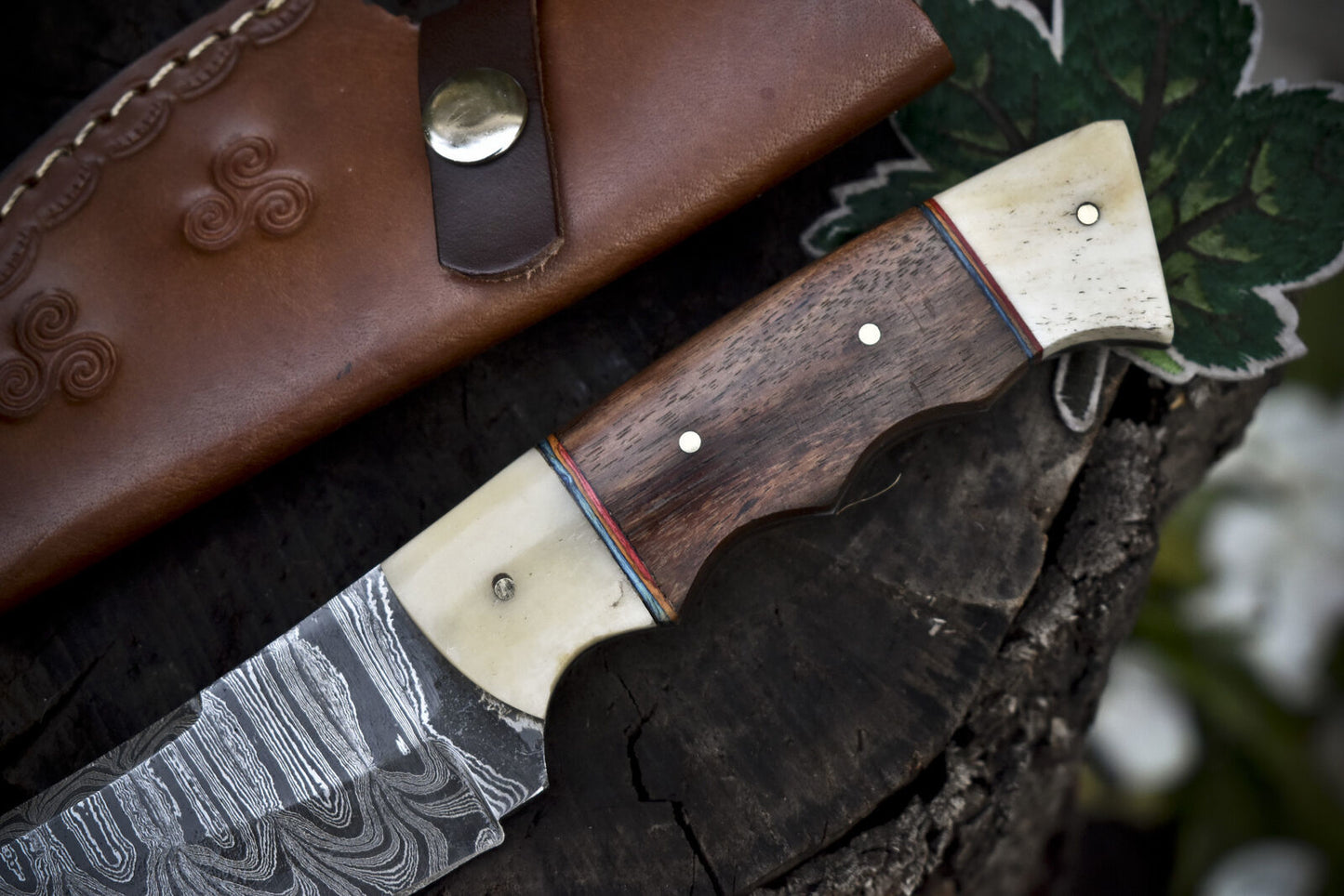 8.0 in Twist Damascus Skinner Knife Walnut Wood Handmade EDC Veterans Gift