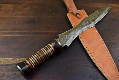 18" Handmade Damascus Dagger Knife – Walnut Wood Handle with Damascus Guard