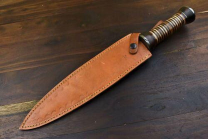 18" Handmade Damascus Dagger Knife – Walnut Wood Handle with Damascus Guard