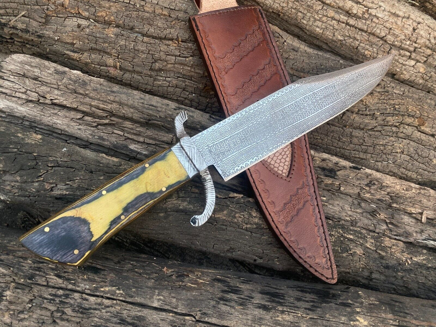 15" Twisted Damascus Steel Bowie Knife with Hardwood Handle & Leather Sheath