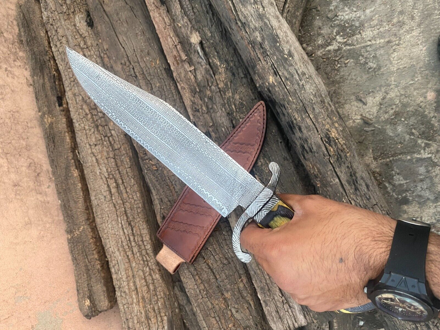 15" Twisted Damascus Steel Bowie Knife with Hardwood Handle & Leather Sheath