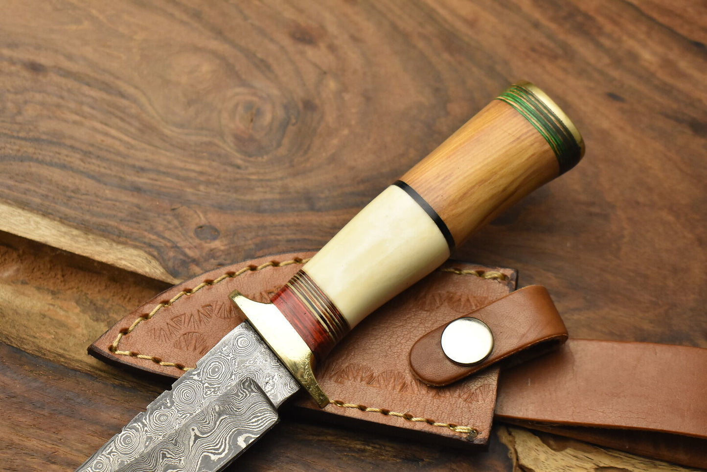 Custom Hunting Skinner Knife 8 Inch Damascus Bone Handle Brass Guard W/ Leather Sheath