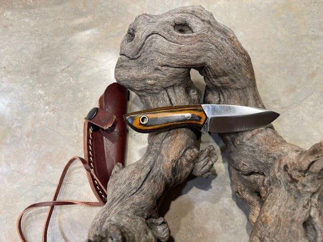 5" Hunter Skinner Knife – High Carbon Steel Blade, Wood Handle, Handmade Leather Sheath