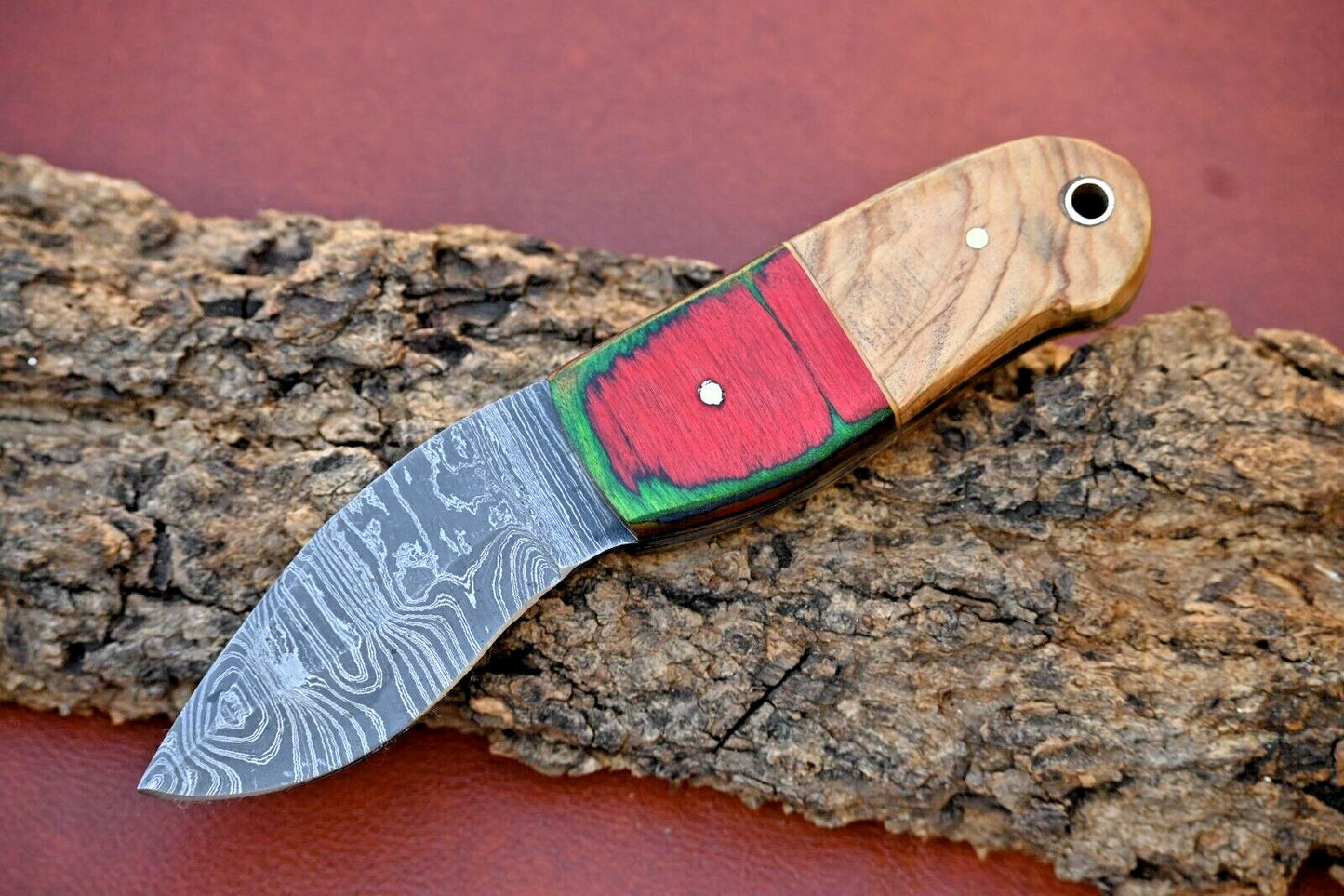 Twist Pattern Damascus Skinner Knife with Wood Handle and Leather Sheath