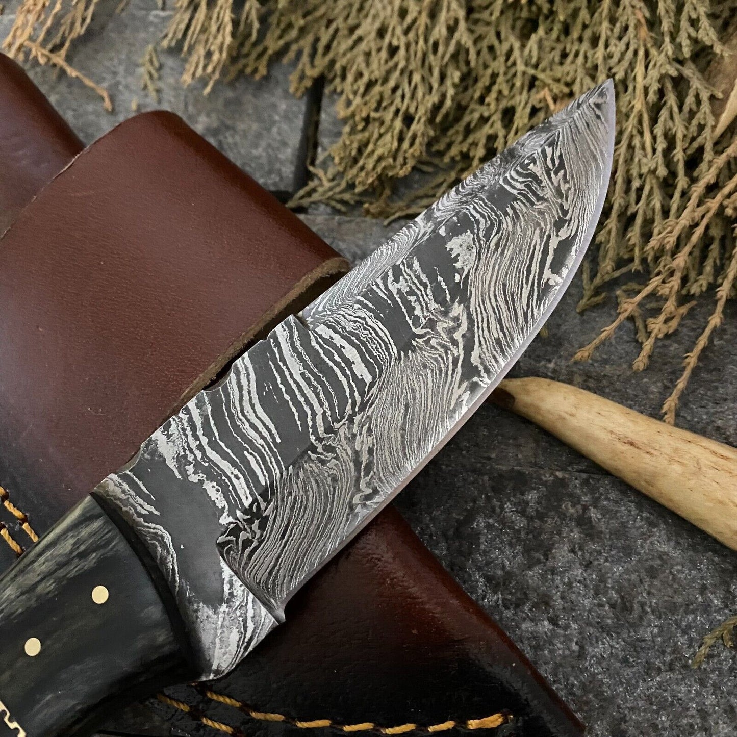 Heritage Forge 8 Inch Handmade Damascus Steel Hunting Skinner Knife with Wood Handle and Sheath