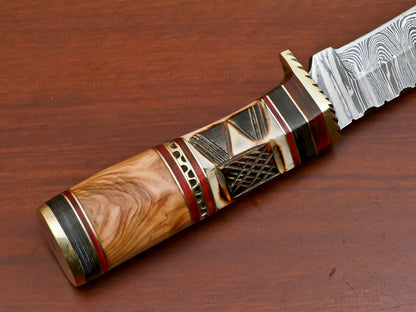 Damascus Steel Hunting Knife with Camel Bone Olive and Pakka Wood Handle