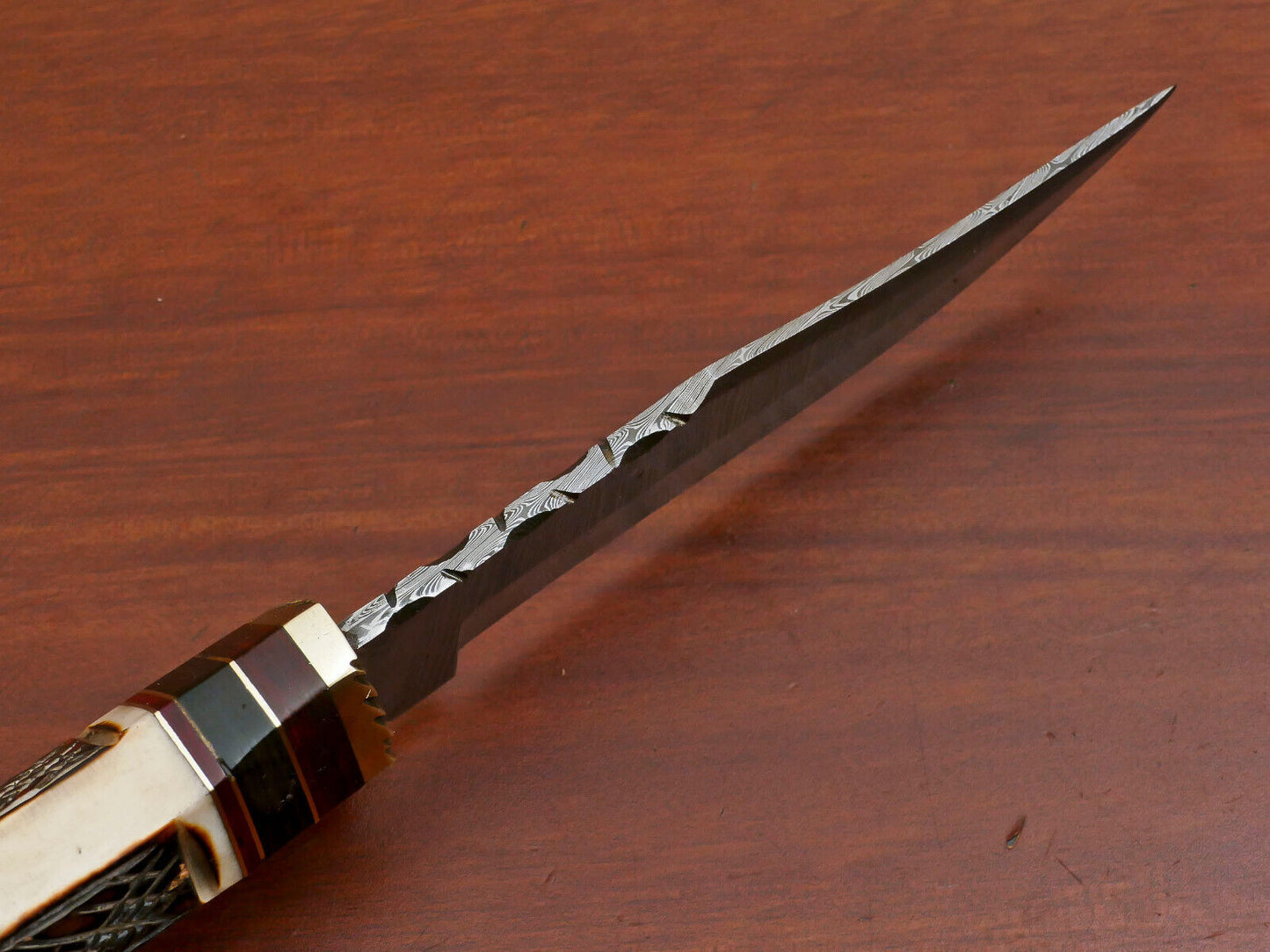 Damascus Steel Hunting Knife with Camel Bone Olive and Pakka Wood Handle