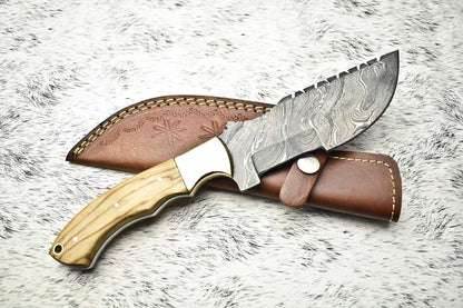 Rare Handmade Damascus Camping Tracker Knife | Full Tang with Leather Sheath