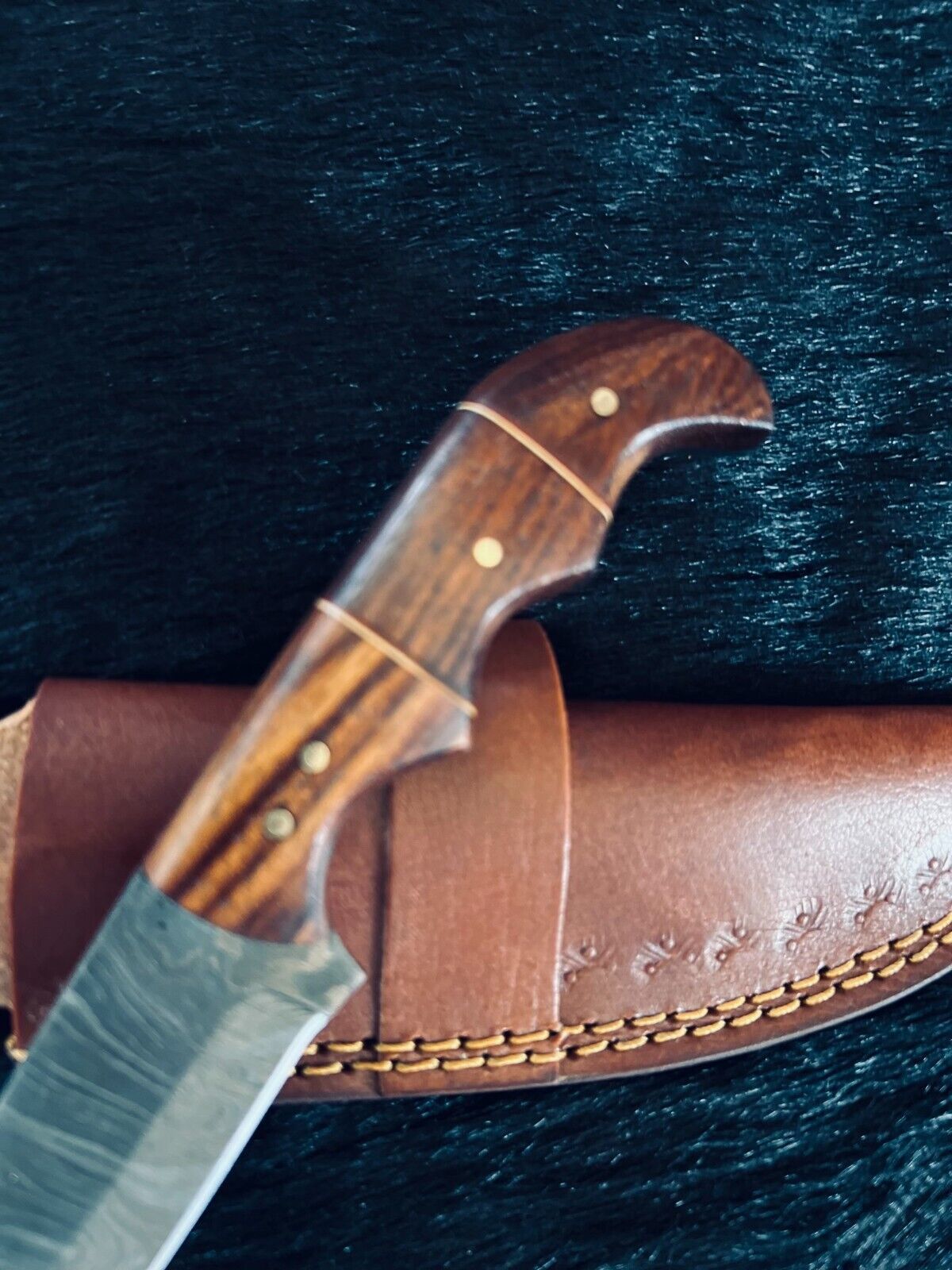 Heritage Forge 8.5 Inch Fire Damascus Steel Hunting Knife with Wood Handle