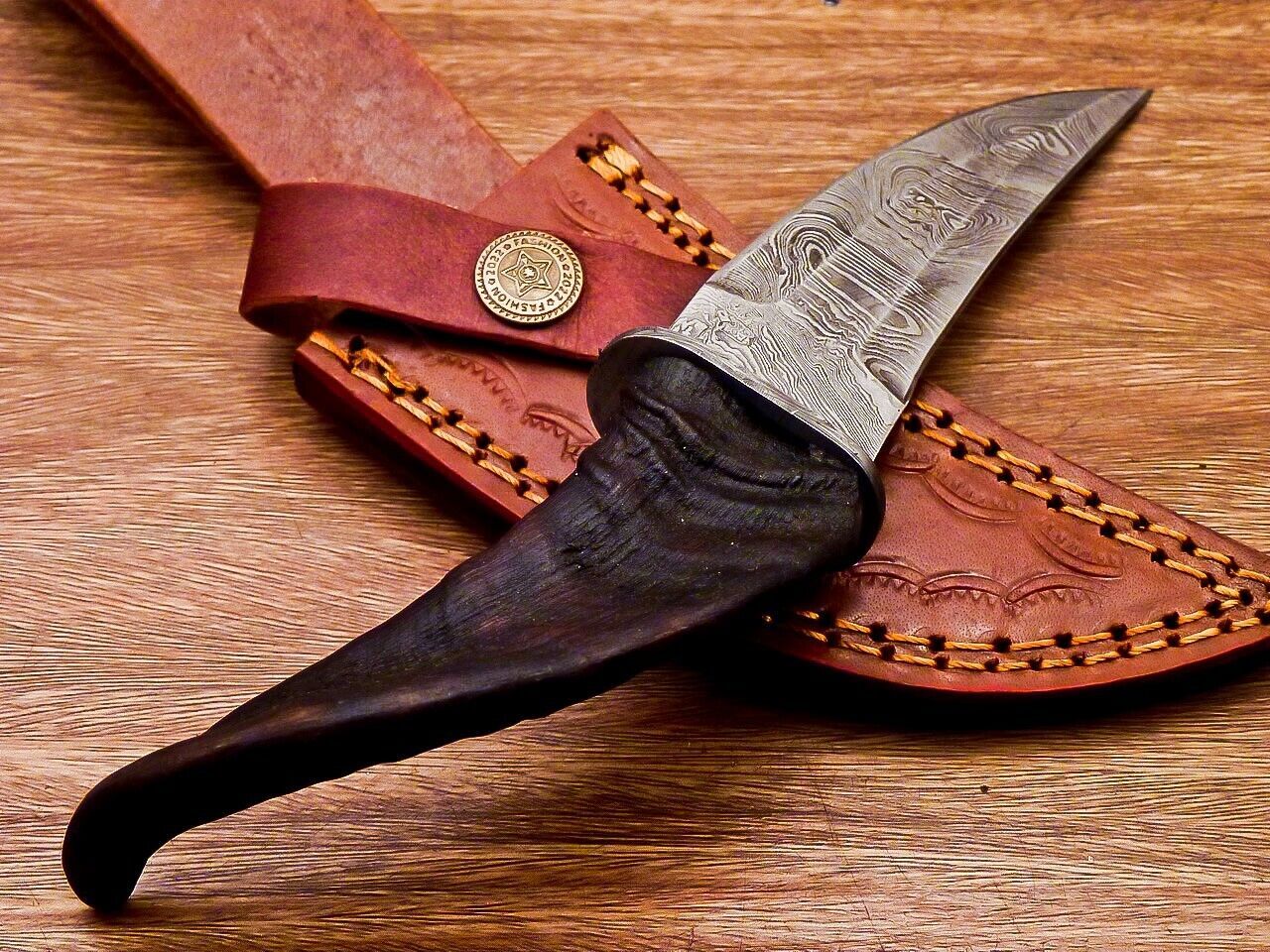 8" Ram Horn Damascus Steel Bowie Knife – Handmade Full Tang Hunting Blade