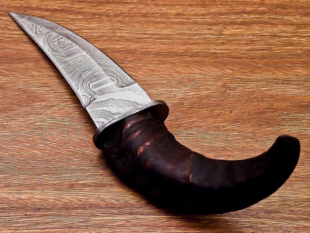 8" Ram Horn Damascus Steel Bowie Knife – Handmade Full Tang Hunting Blade