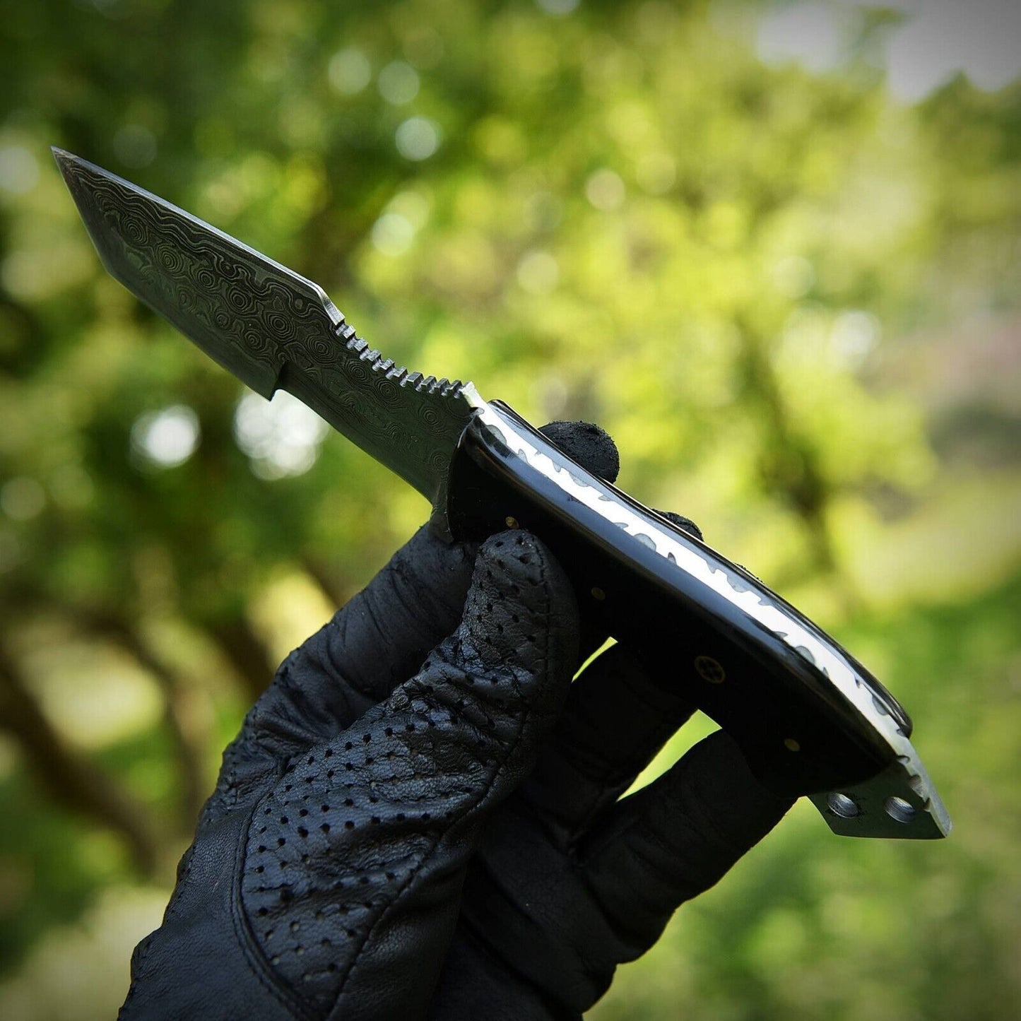 8 Inch Damascus Steel Bowie Tracker Knife with Bull Horn Handle