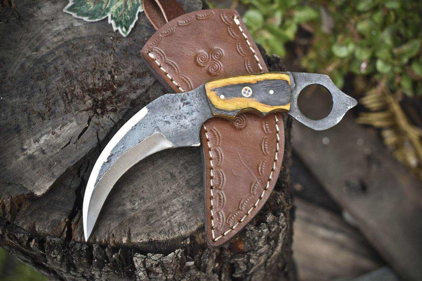 Hand Forged D2 Steel Best Karambit Knife Fixed Blade Karambit with Hard Wood Handle