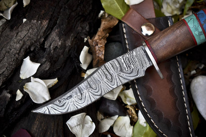 9.5 in Hunting Skinner Knife Twist Damascus Walnut Wood