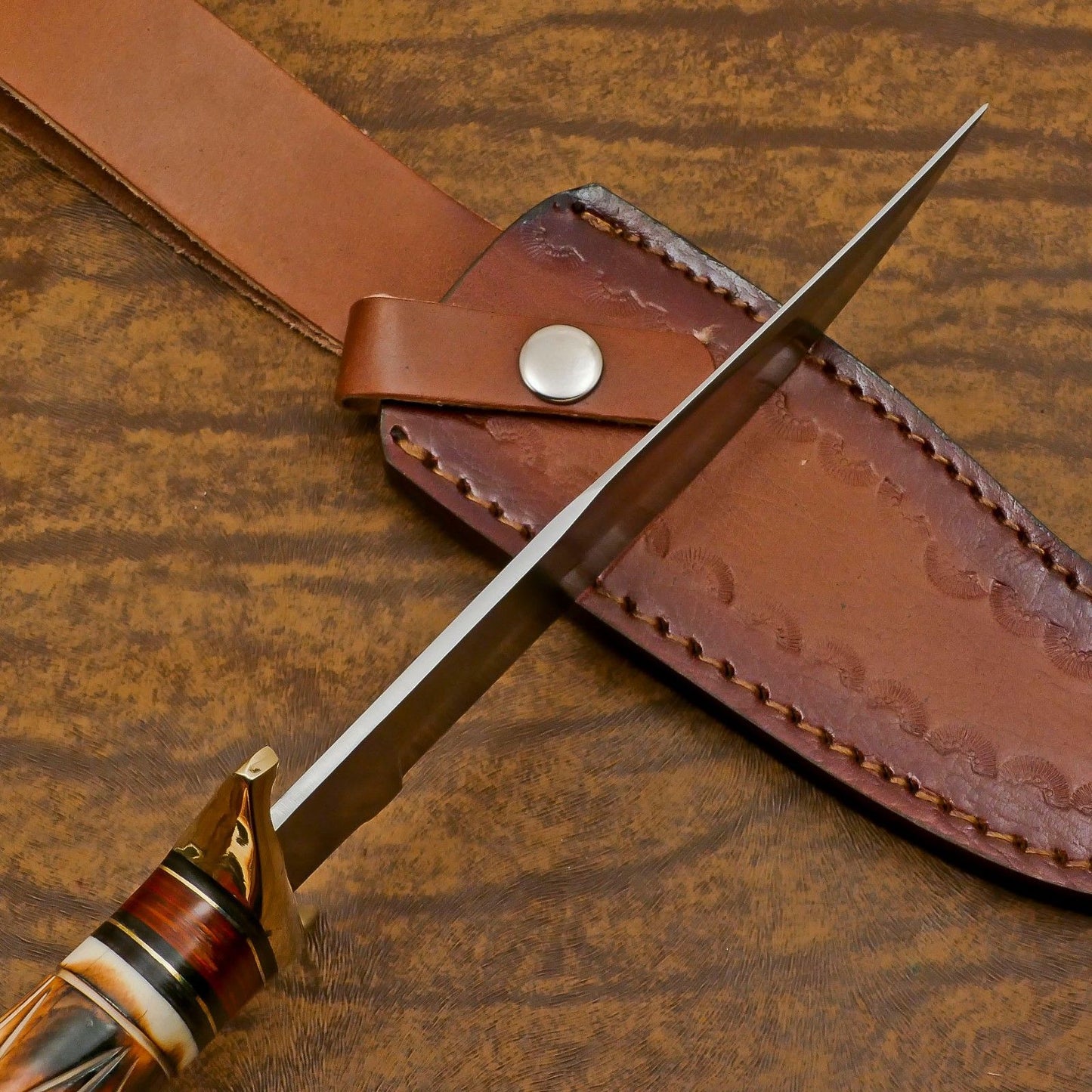 Custom Handmade D2 Steel Hunting Bowie Knife – Outdoor Survival Blade
