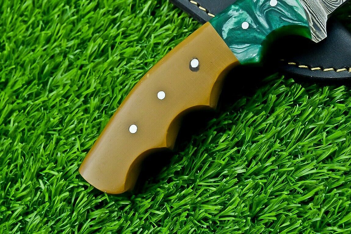 9.0" Custom Handmade Damascus Steel Bowie Knife – Resin Handle & Leather Sheath