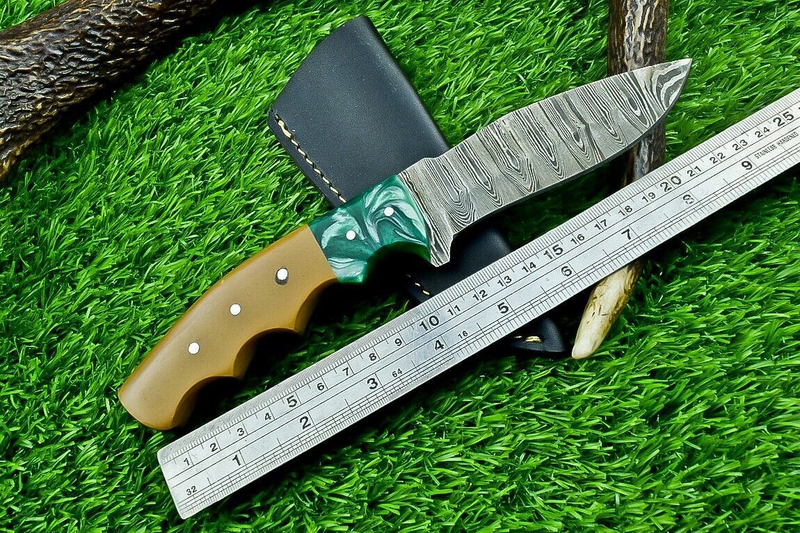 9.0" Custom Handmade Damascus Steel Bowie Knife – Resin Handle & Leather Sheath