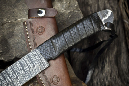 Twist Damascus Skinner Knife with Paracord Wrapped Wootz Handle – 12" Handmade Fixed Blade for Hunting