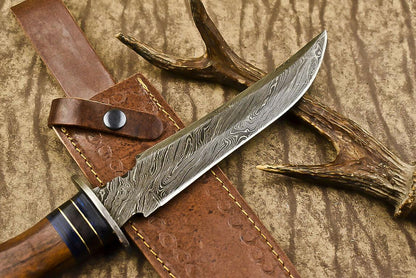 13.5" Damascus Trailing Bowie Knife – Walnut Wood Handle