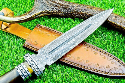 Custom Forged Damascus Steel Handmade Double Edge Dagger Knife With Resin Handle