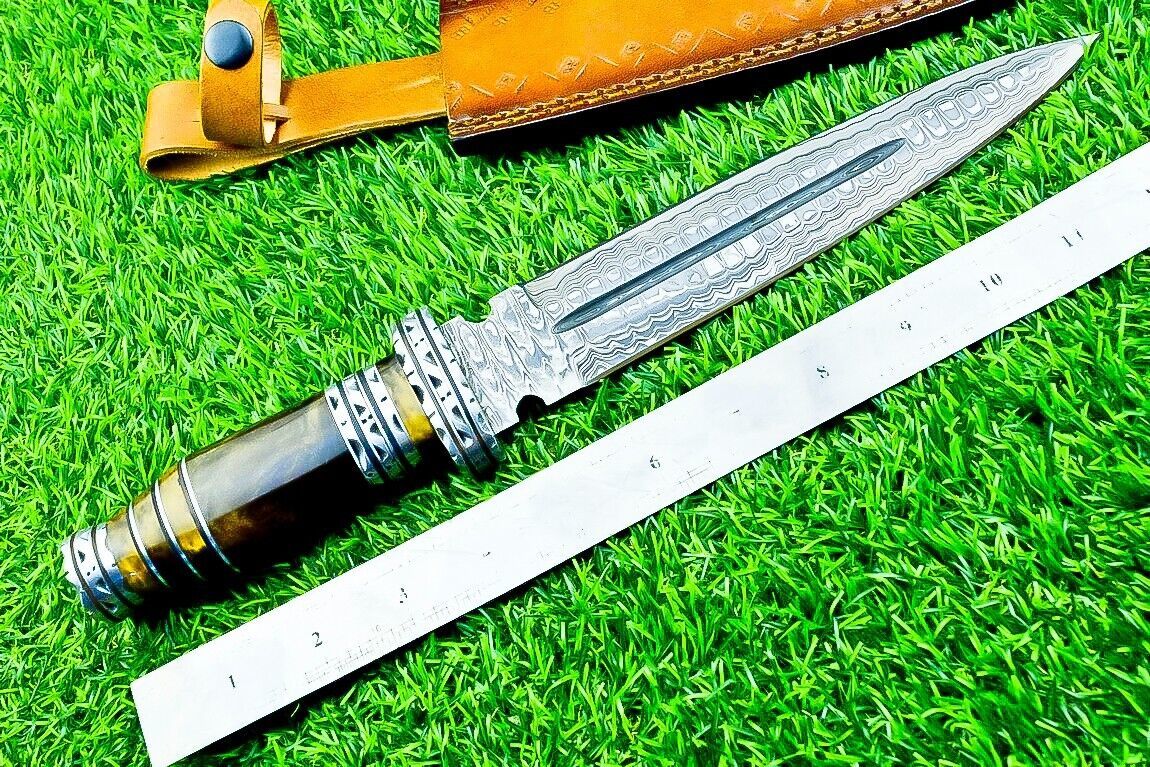 Custom Forged Damascus Steel Handmade Double Edge Dagger Knife With Resin Handle