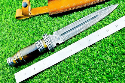 Custom Forged Damascus Steel Handmade Double Edge Dagger Knife With Resin Handle