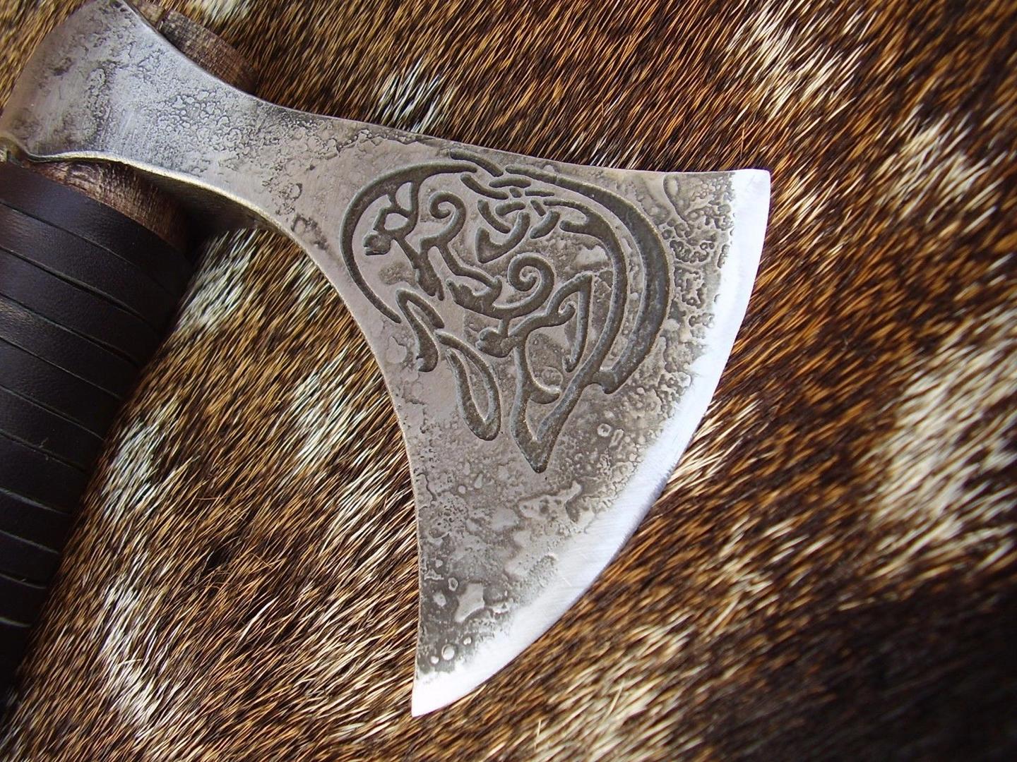 Hand-Forged Viking-Style Carved Tomahawk | Bushcraft Hatchet with Hardened Edge