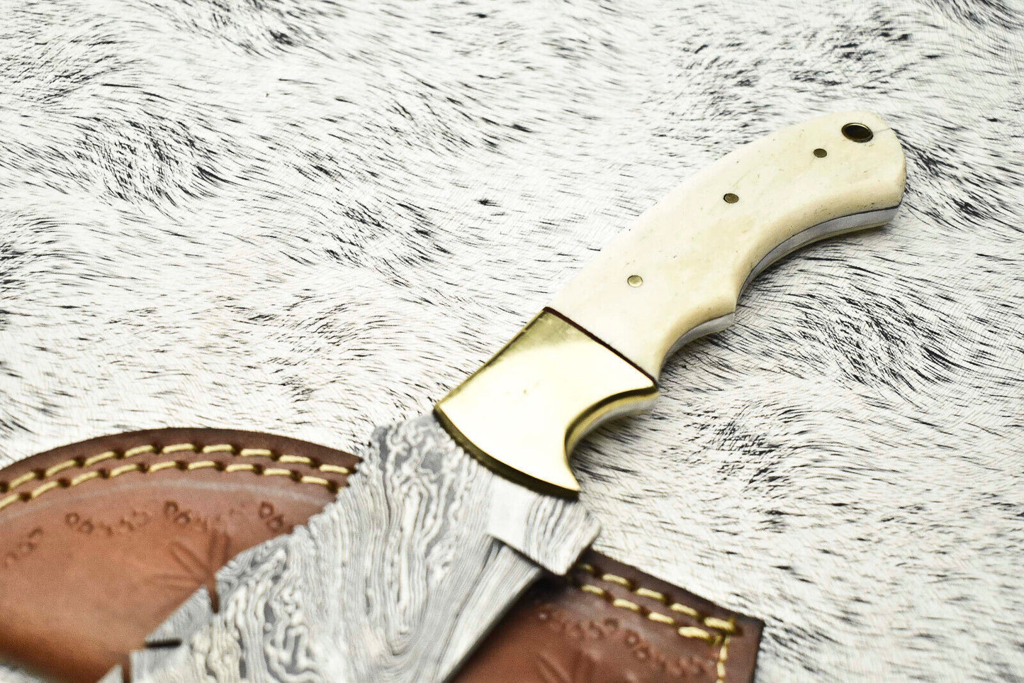 10" Handmade Damascus Steel Tracker Knife – Full Tang Blade with Camel Bone Handle & Leather Sheath