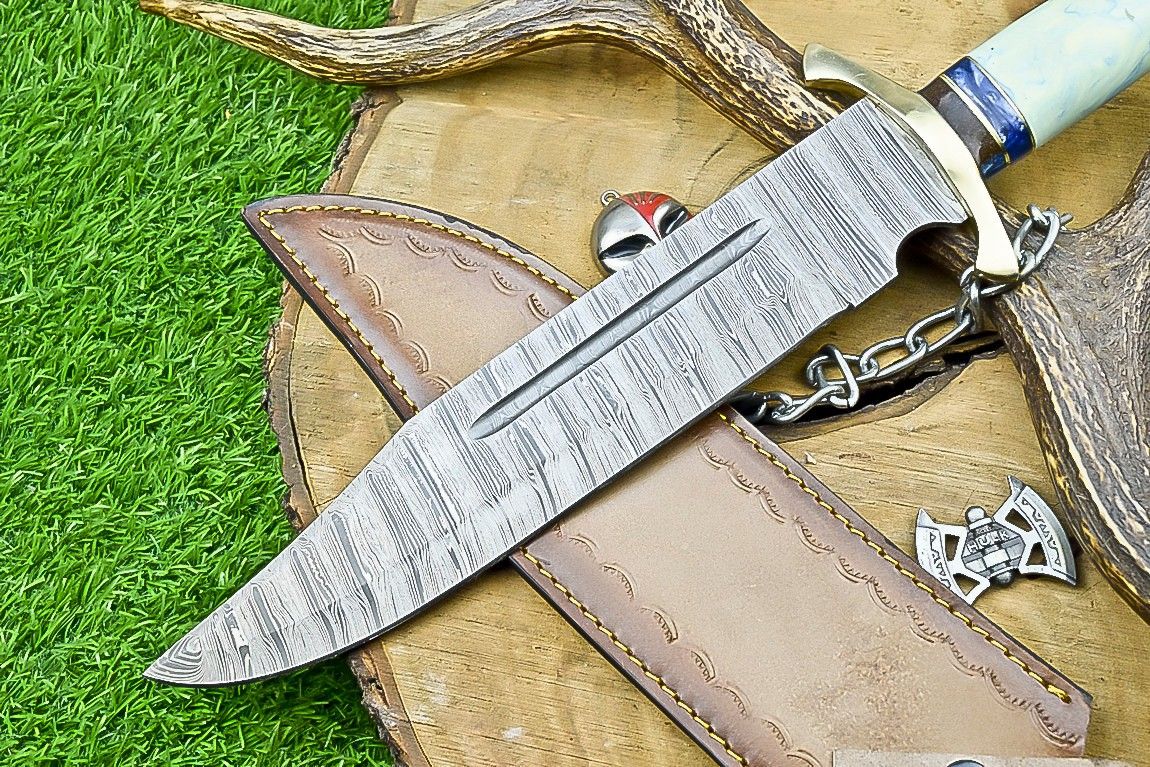 17" Premium Handmade Damascus Steel Bowie Knife – Resin Handle, Brass Bolster & Leather Sheath